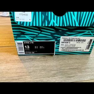 Nike Kyrie 3 TB